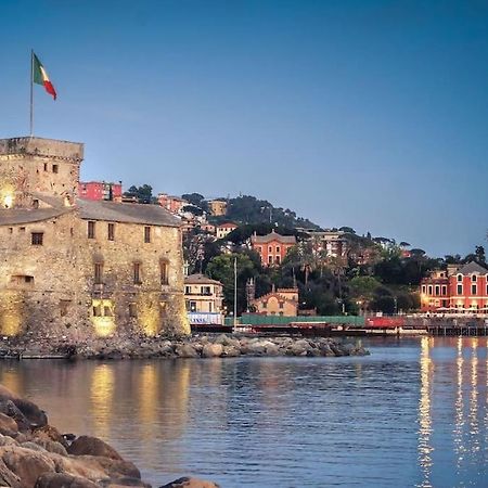Portofino - Appartamento Vista Mare - Rooftop Terrazzo - In Centro Citta - Free Wifi Rapallo Dış mekan fotoğraf